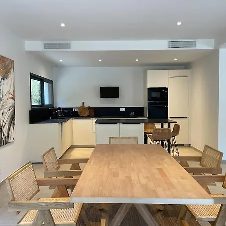 Villa 3 Bedroom With Private Pool *